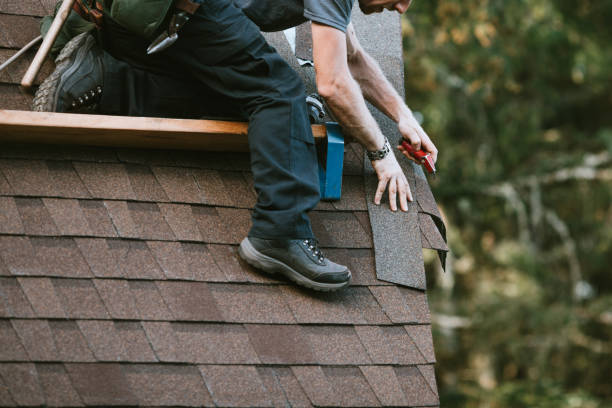 Best Local Roofing Companies  in Bettendorf, IA